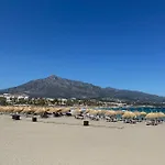 Διαμέρισμα Exclusive Puerto Banus Beach Free Parking Wifi & Swimming Pool Μαρμπέλλα