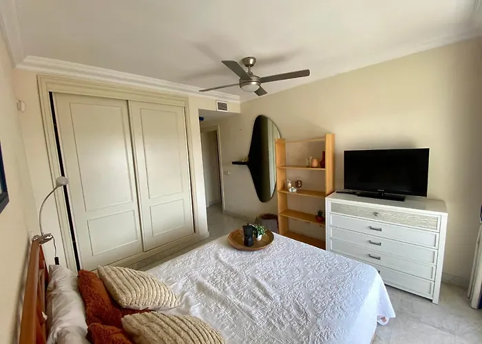 Appartement Exclusive Puerto Banus Beach Free Parking Wifi & Swimming Pool *