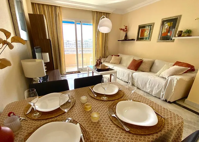 Exclusive Puerto Banus Beach Free Parking Wifi & Swimming Pool Appartement Marbellac